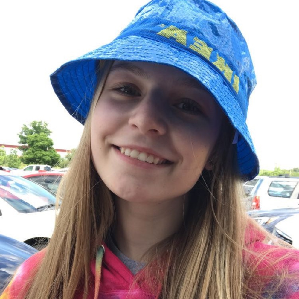 Meet your Posher, Agnes